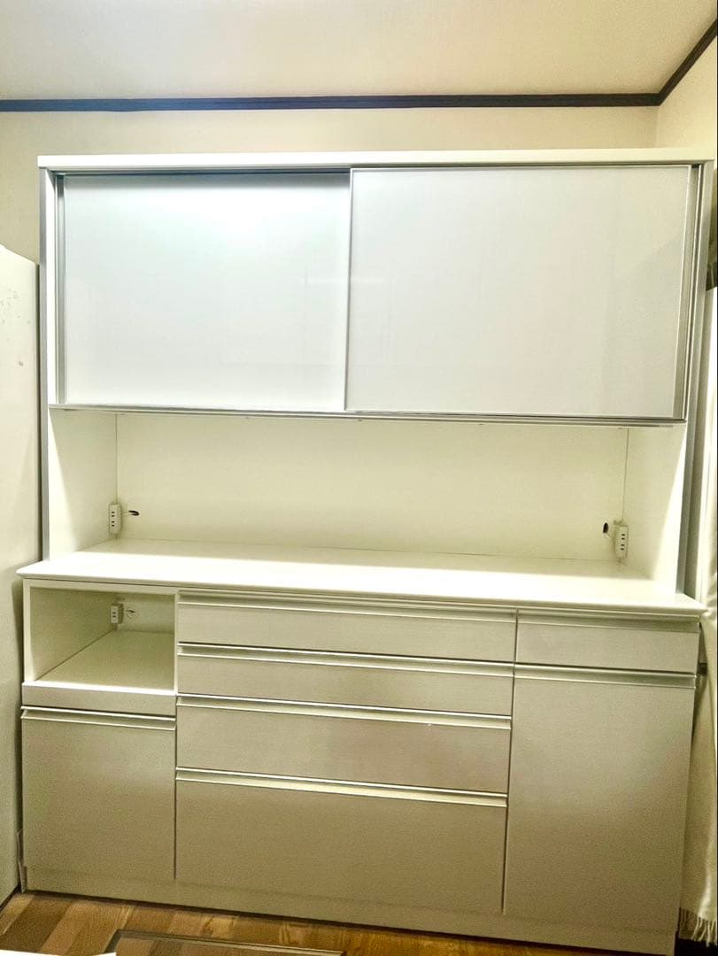 大川家具 ホワイト食器棚 210センチ 幅180センチ