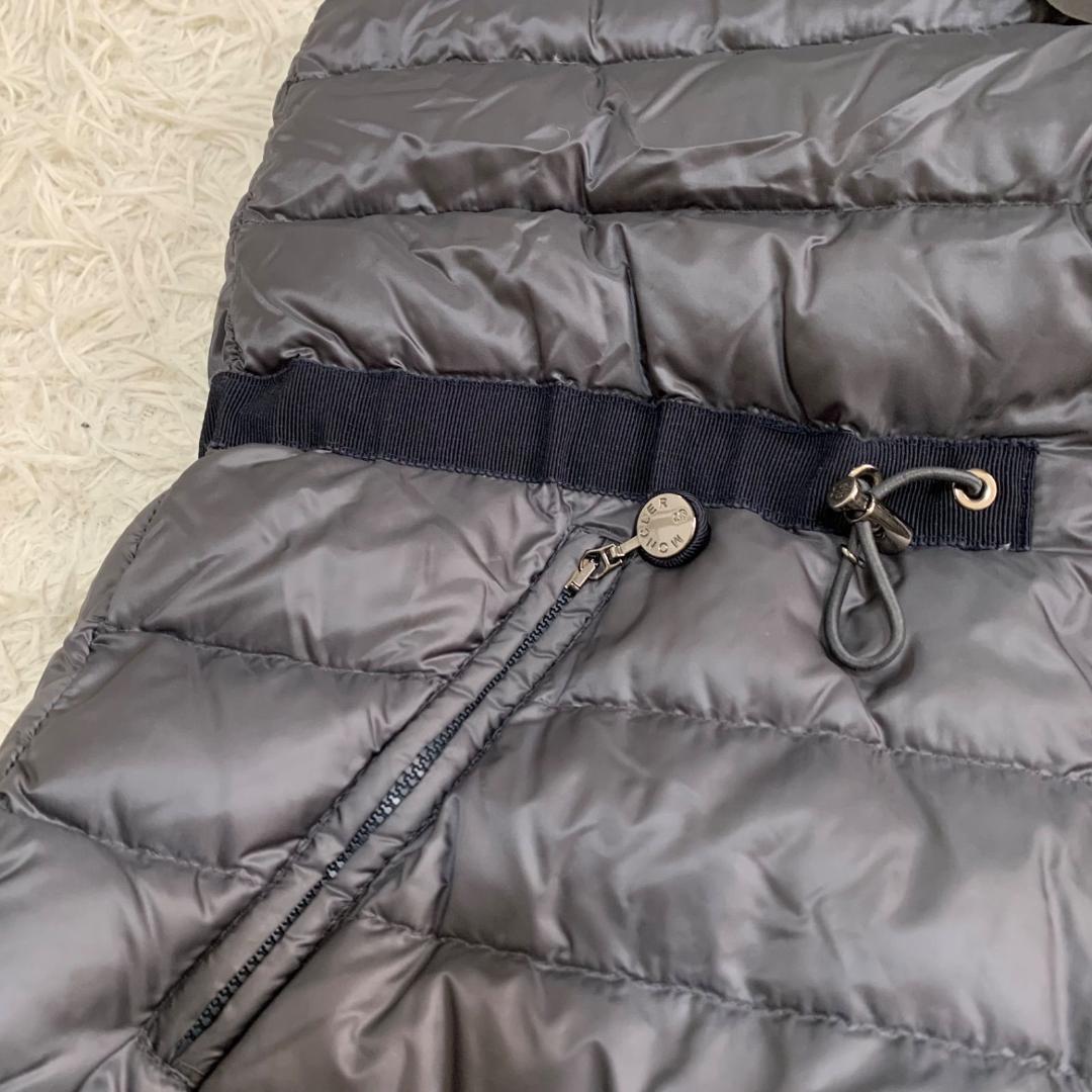 16272✨レア✨MONCLER ドッキング パンチング加工 ダウンベスト