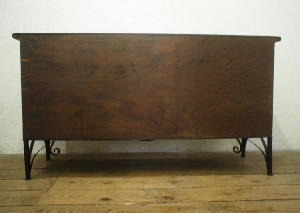 1191 大きいサイドキャビネット　飾り棚　サイドボード　インテリア　展示台