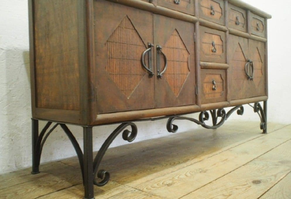 1191 大きいサイドキャビネット　飾り棚　サイドボード　インテリア　展示台