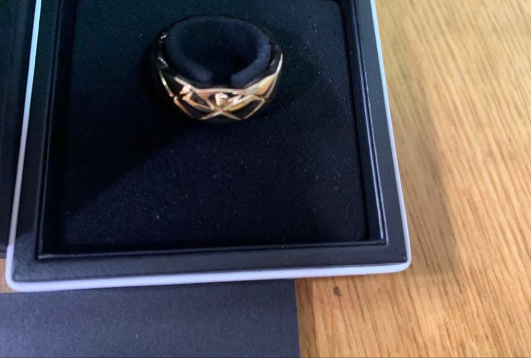 Y　シャネル ココクラッシュ リング ミディアム YG 52