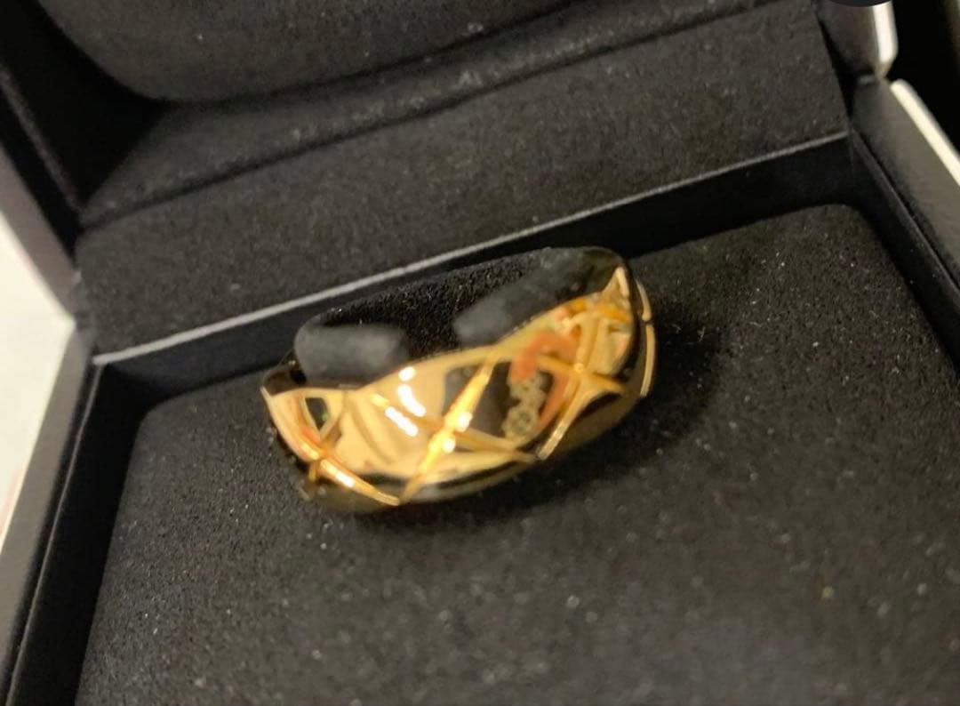 Y　シャネル ココクラッシュ リング ミディアム YG 52