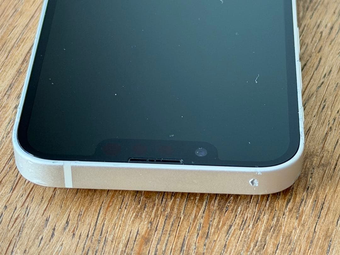 iPhone 13 mini ホワイト　128GB simフリー　充電不具合