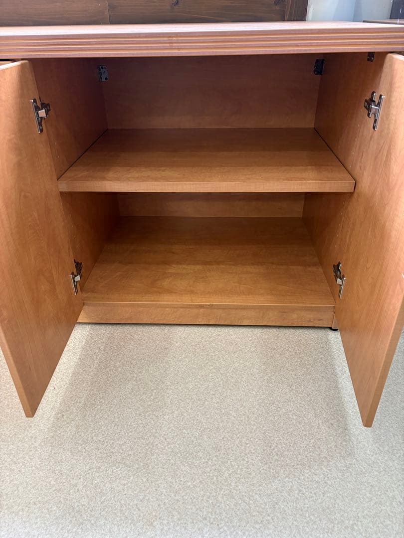 輸入家具　木目調キャビネット サイドボード