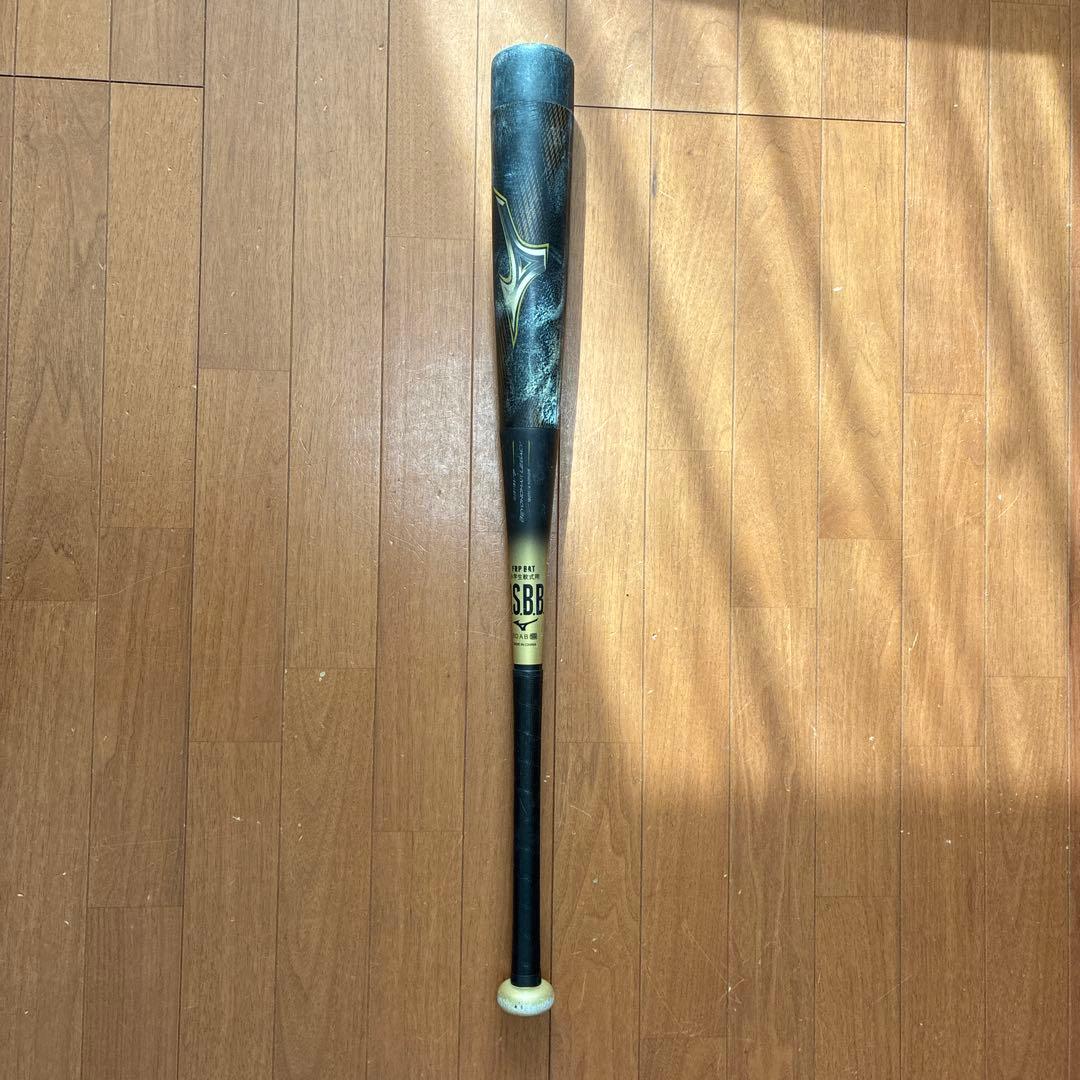 B*s様 ミズノ　レガシー　軟式バット ブラック/ゴールド