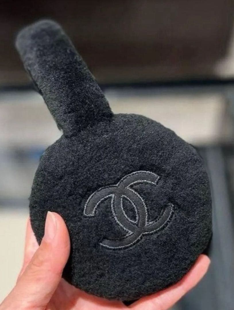 ⭐️新品同様⭐️CC 24N ココネージュ イヤーマフ耳当てシアリング ラムスキン黑