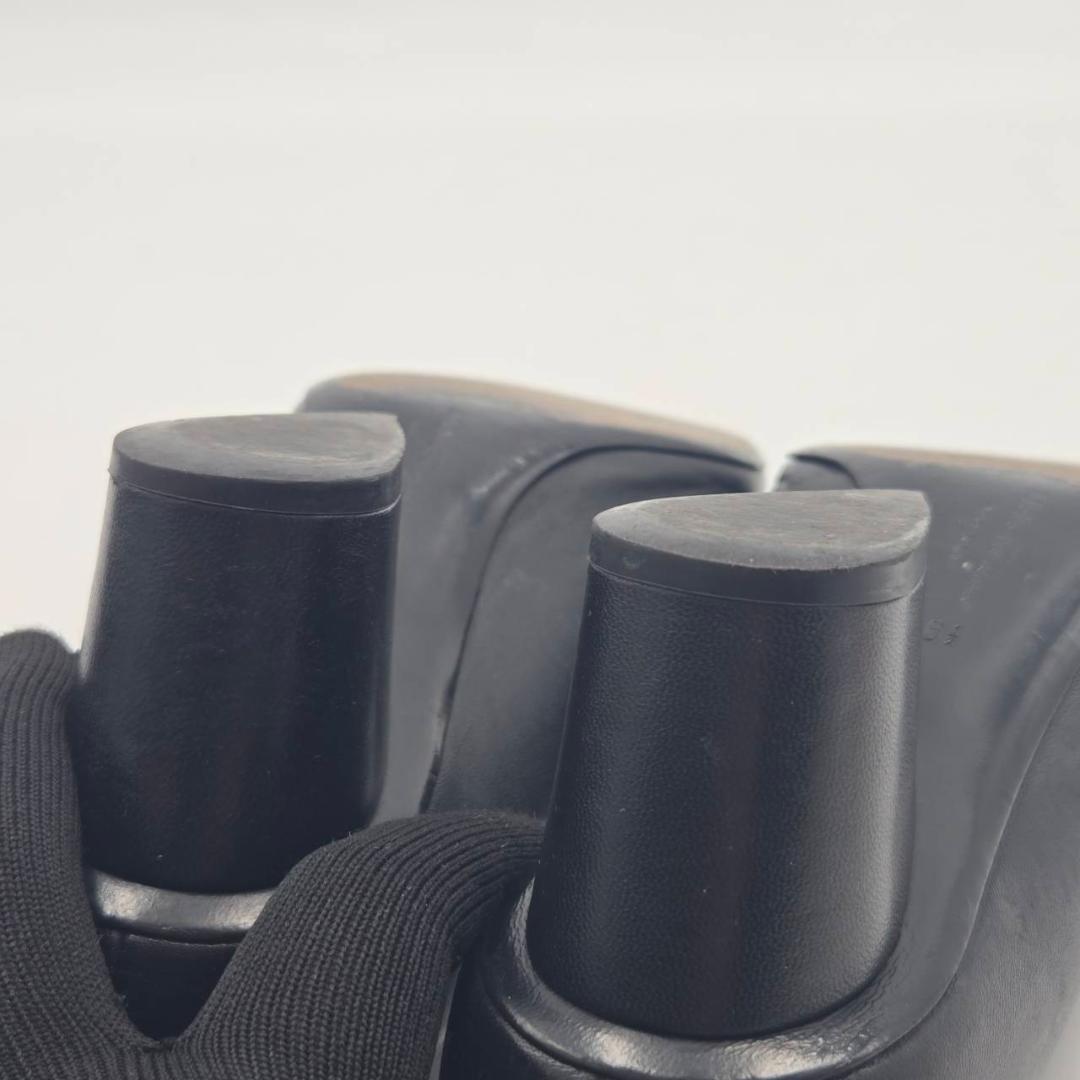 美品 Ferragamo フェラガモ パンプス 6 1/2C ヴァラリボン 黒