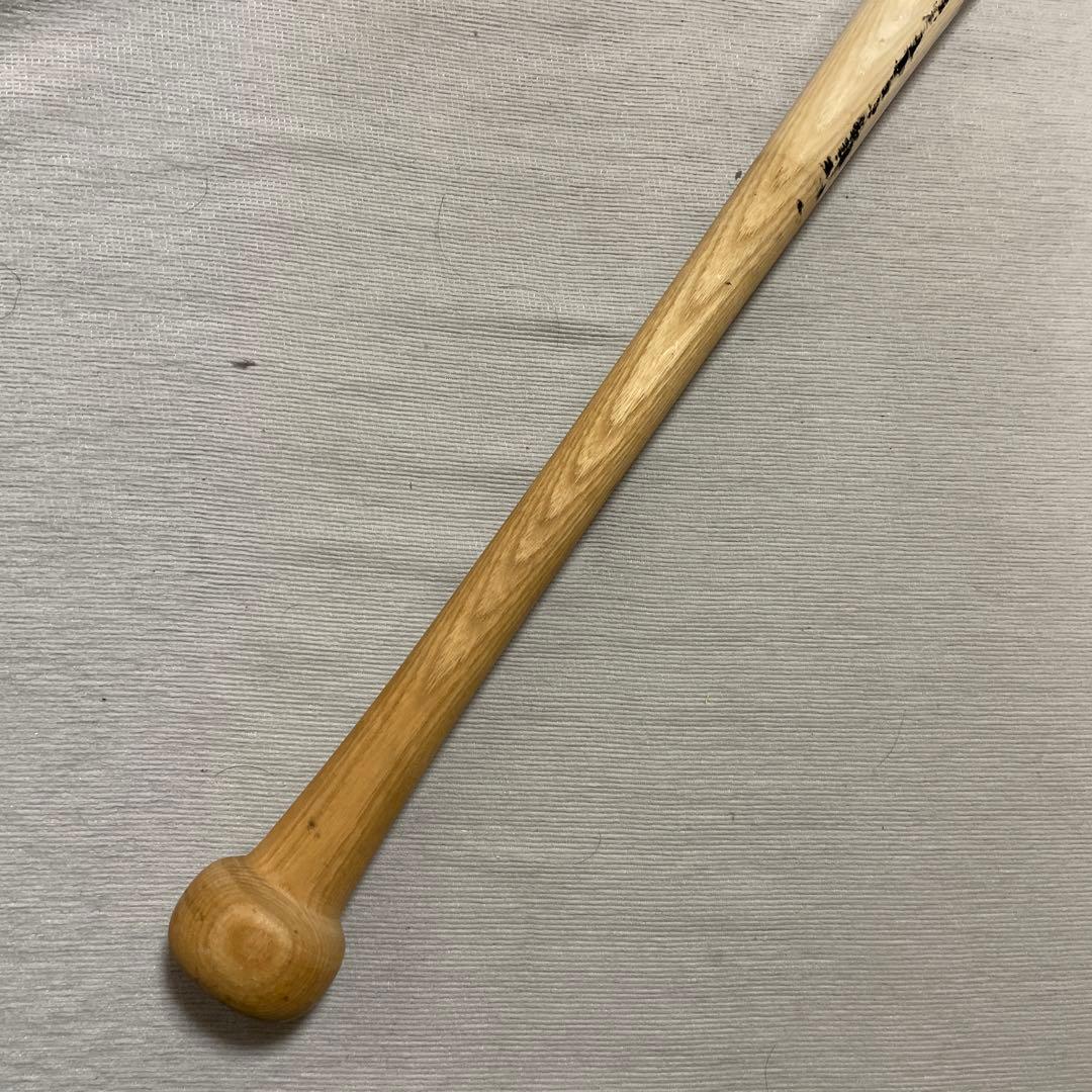 読売ジャイアンツ #33 江藤智 選手 直筆サイン入り実使用 NPBバットSSK