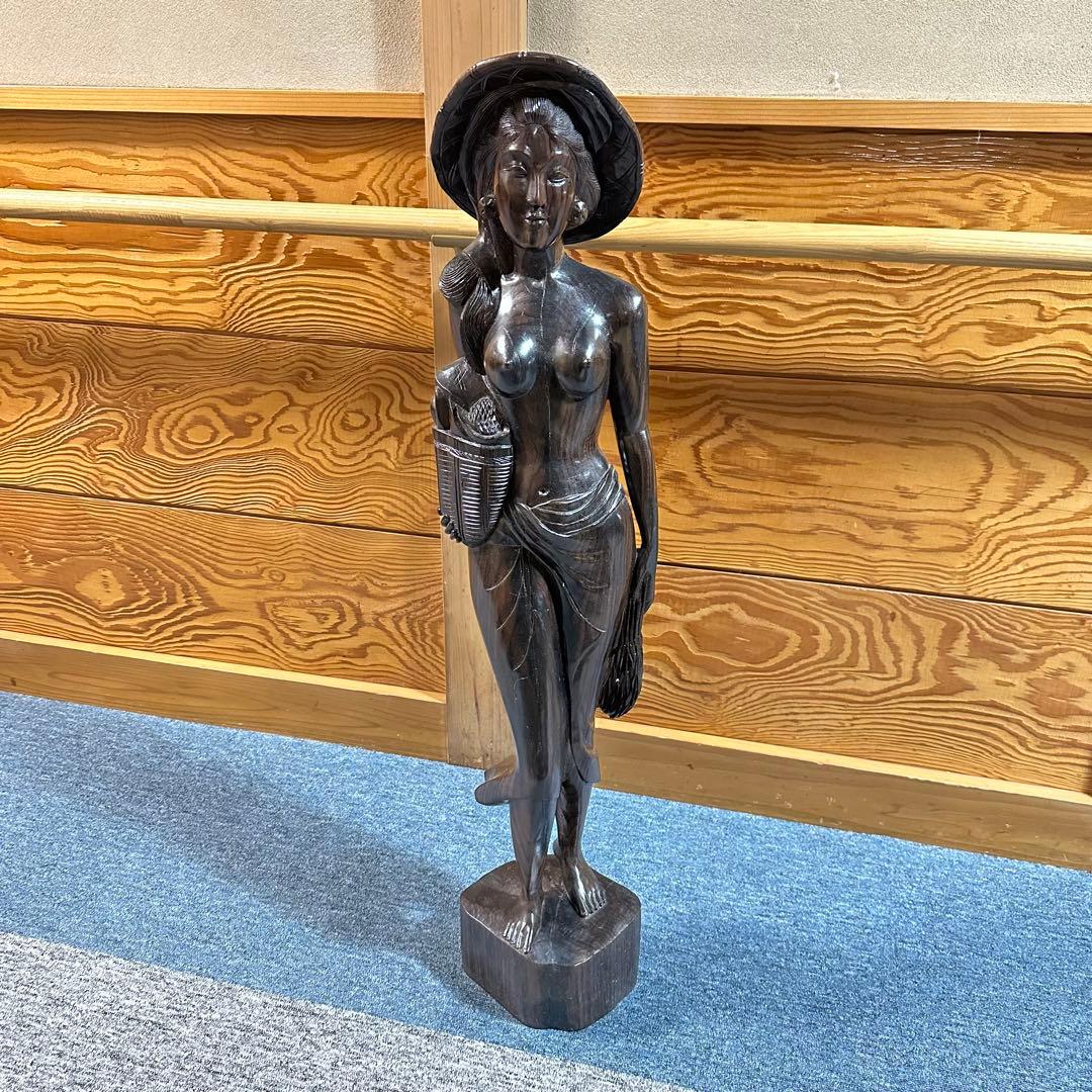 無垢材　バリ彫刻　女性像　置物