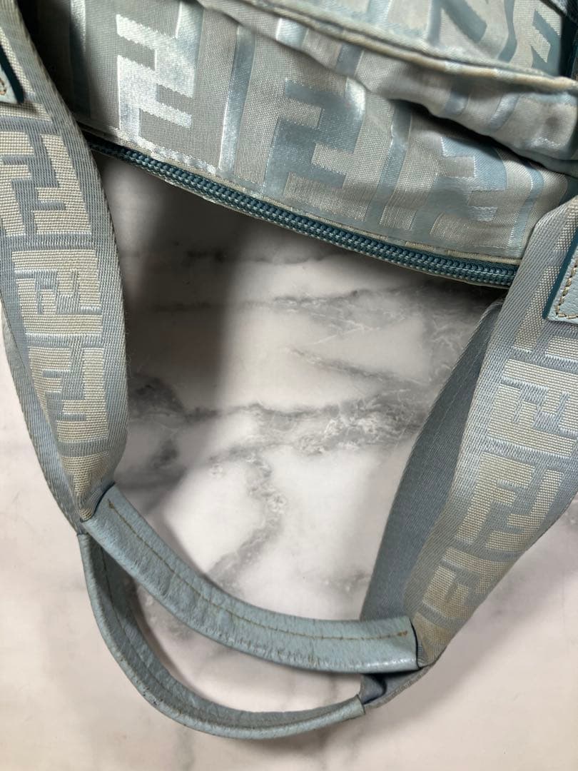 Fendi ロゴ入り トートバッグ ライトブルー