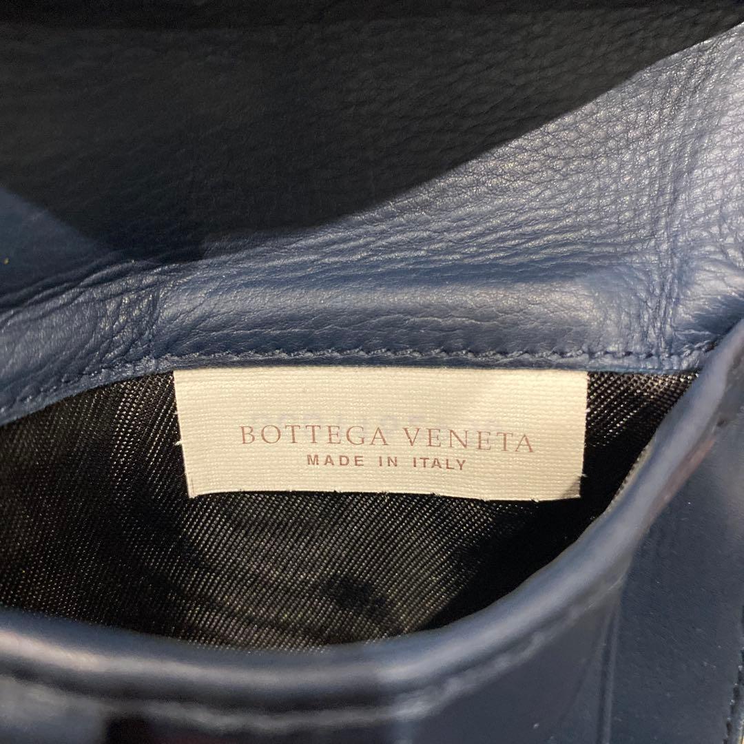 BOTTEGA VENETAボッテガヴェネタ イントレチャート二つ折り財布