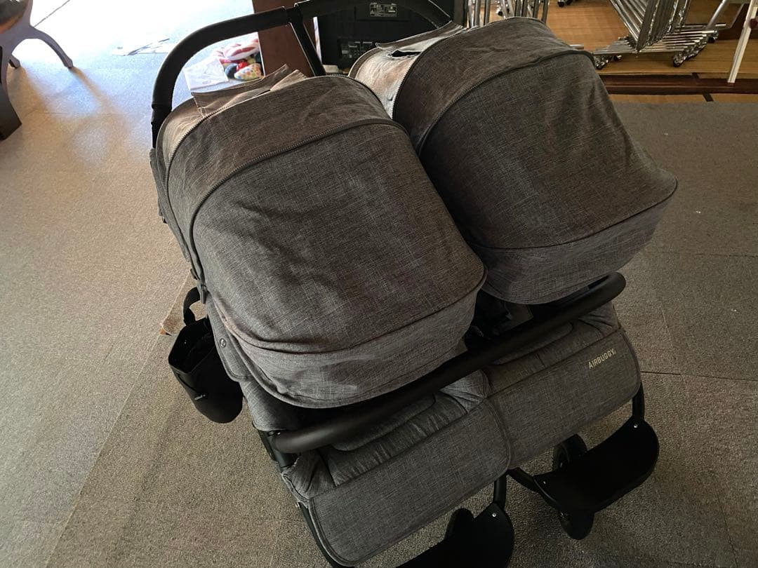 美品◼️エアバギーAIRBUGGYココダブルフロムバースEX新生児〜アースグレー