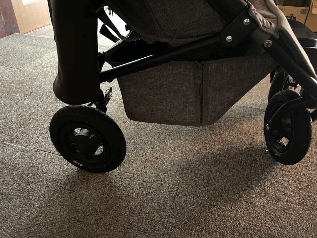 美品◼️エアバギーAIRBUGGYココダブルフロムバースEX新生児〜アースグレー