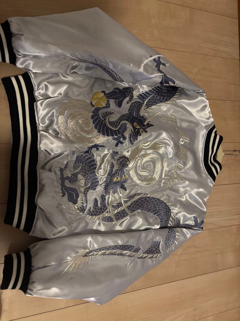 シルバー スカジャン 花とドラゴン刺繍