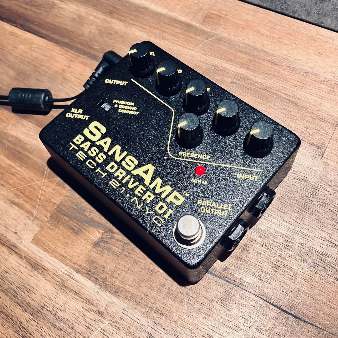 SansAmp BASS D DI 初期型