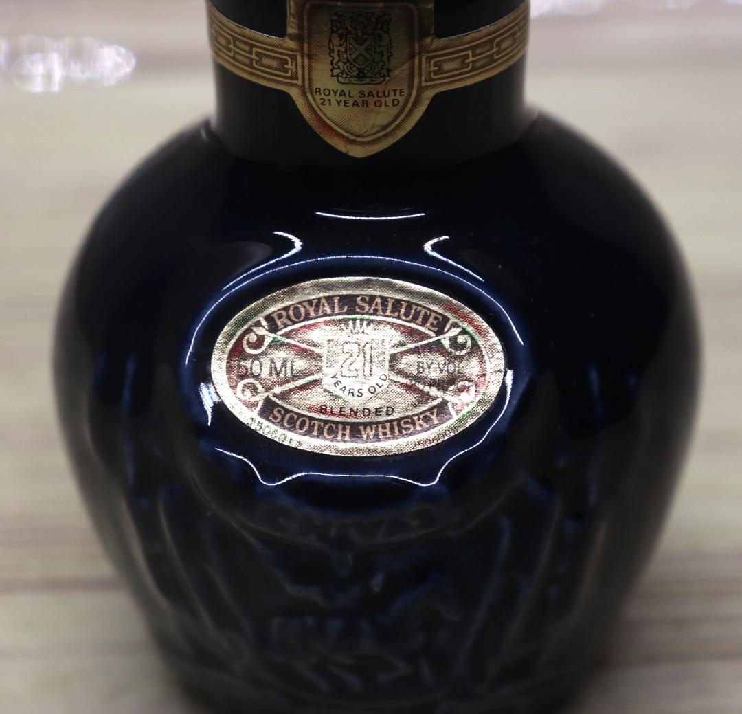 ◆未開栓 2本 ロイヤルサルート 陶器ボトル ウイスキー 21年 まとめ