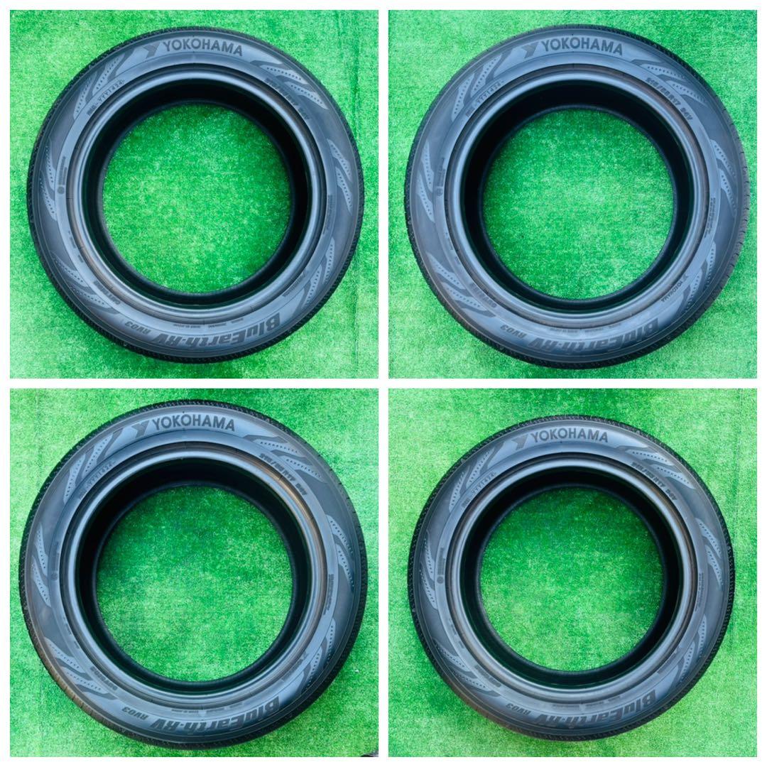 215/55 R17、YOKOHAMA BluEarth-RV03、2024年