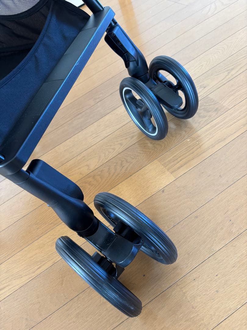 くーさん専用【新品未使用】Aprica ラクーナフリープラス