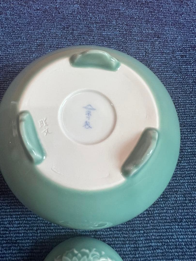 1147  深川製磁　青磁　狛犬摘まみ　香炉　未使用