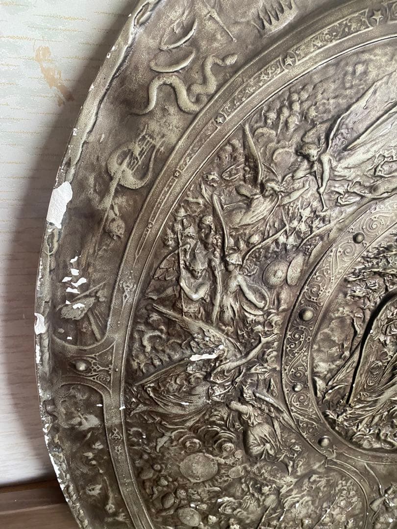 ミルトンの盾　壁掛け　特大　石膏