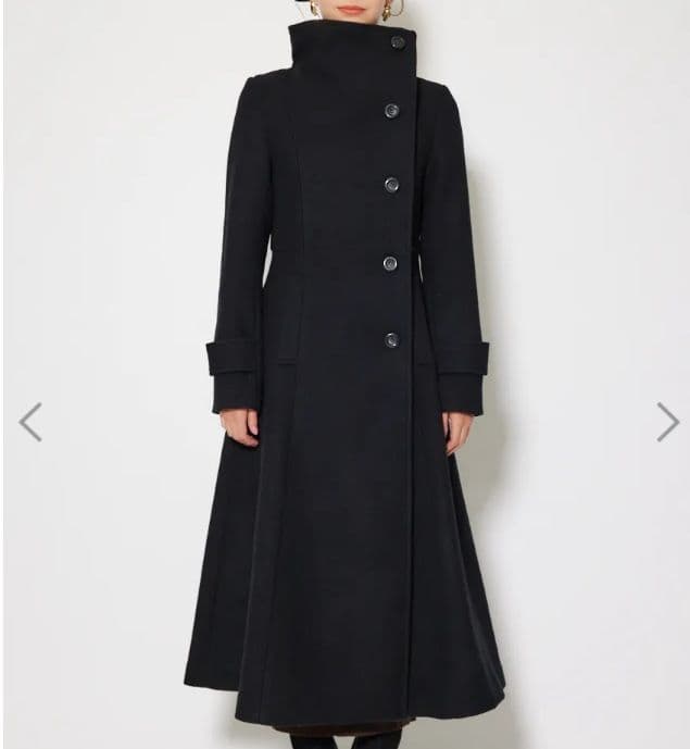 完売rienda黒25オーバーネックシンデレララインコートMリエンダブラック