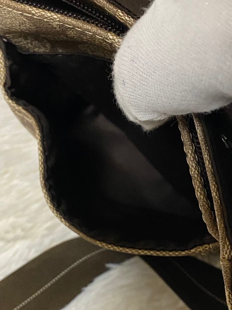 COACH メッセンジャーバッグ ブラウン系 シグネチャー　PVCレザー　美品