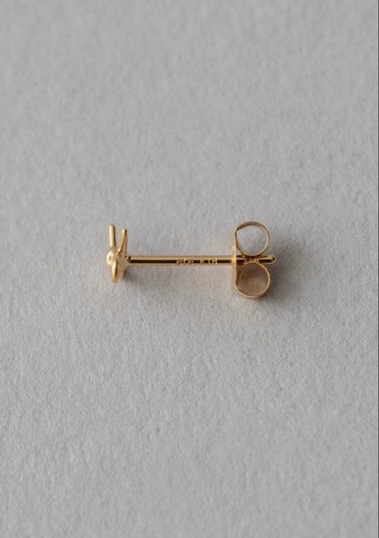 【未使用】ete / K18YG リボン ピアス