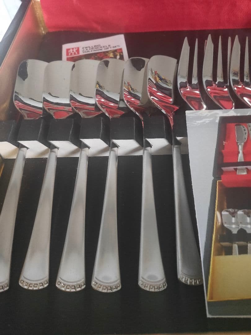 Zwilling J.A. Henckels カトラリーセット36本 廃盤品