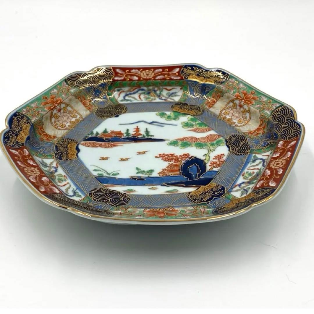 【☆素敵なお品☆】【新品】有田焼幸楽窯　錦色絵山水六角口変り皿