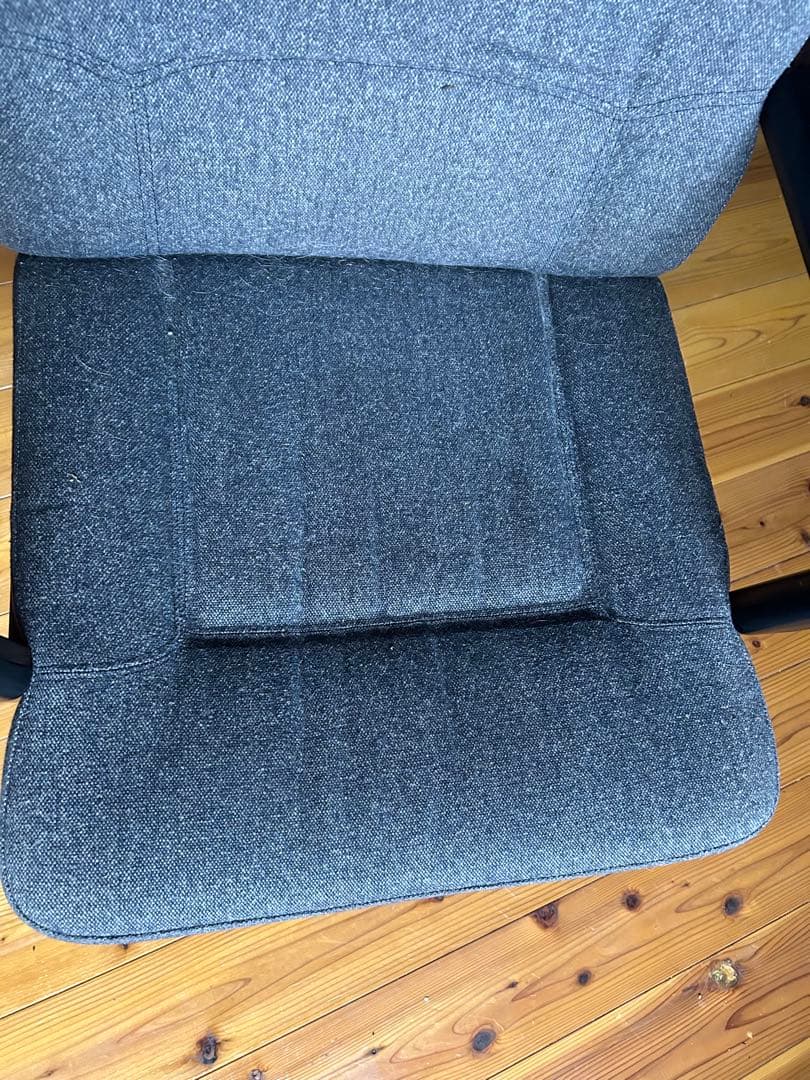 カリモク　デスクチェア　ファブリック　木製　ロッキング