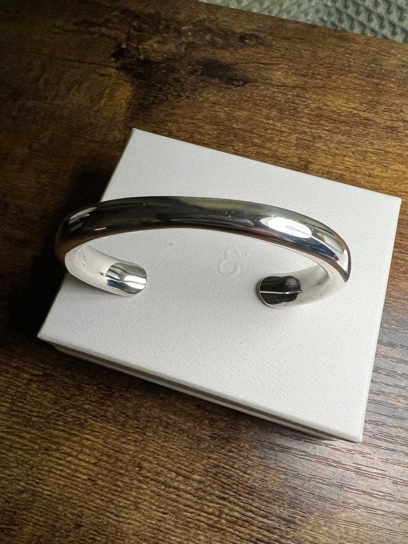 h'eres　SIEG BANGLE 期間限定