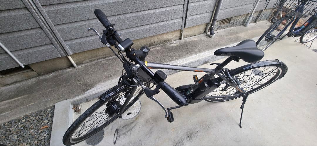 引き取り関西の方限定　ブリヂストン　電動アシスト自転車 グレー