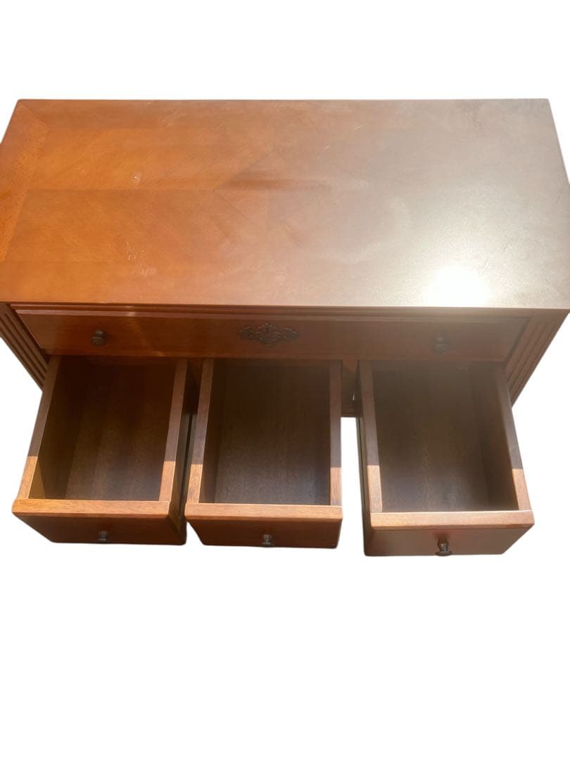 アンティーク風デスク 鍵付き 展示のみ未使用 天板キズあり