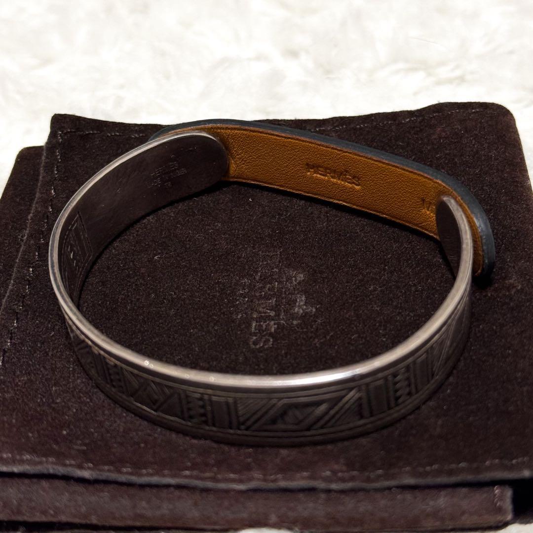 【極美品】HERMES トゥアレグ バングル レザー シルバー 刻印 T6