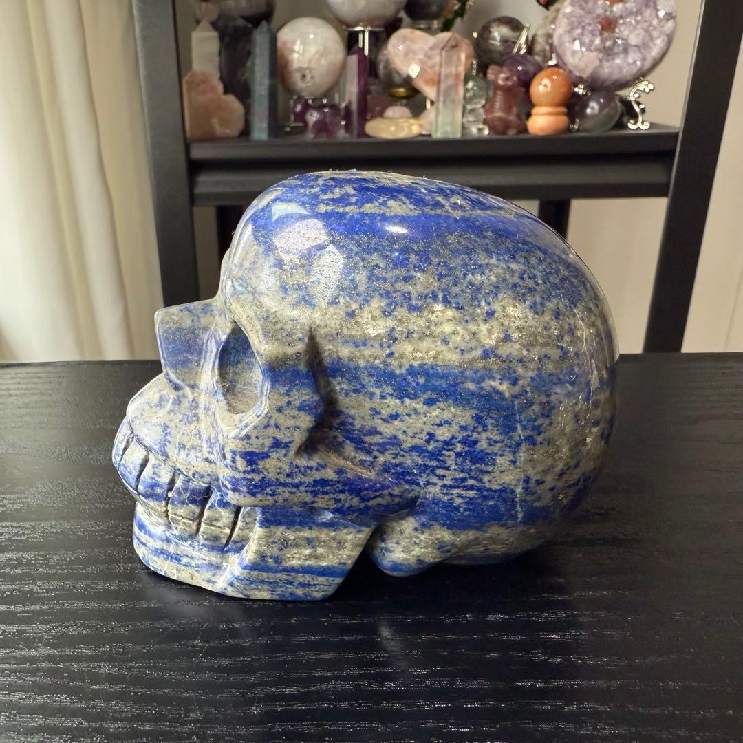 天然石ラピスラズリのスカル　置物　彫物NO.101110