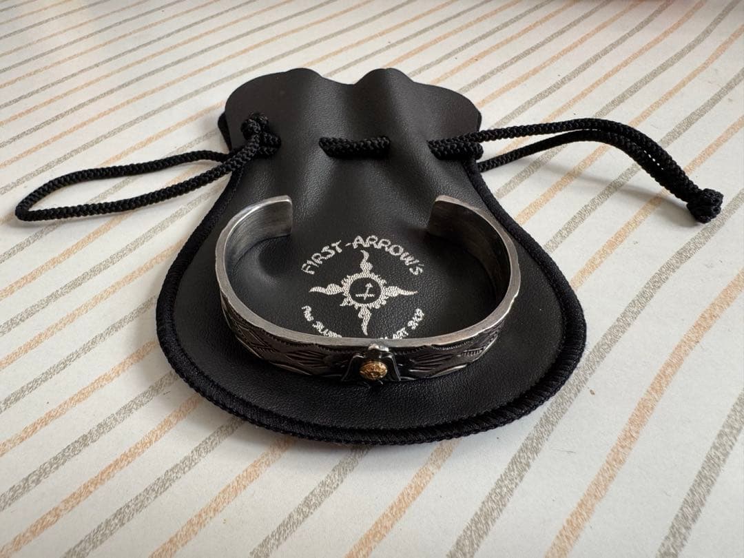 ファーストアローズ SV950 K18付サンダーバード　バングル　ブレスレット