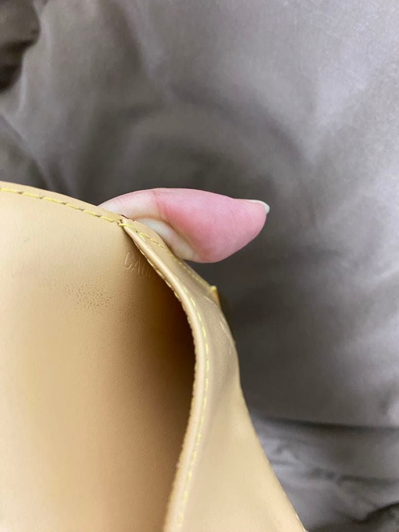 ト*マ様 VUITTON マルチカラー　白　希少　廃盤　★6穴手帳　美品