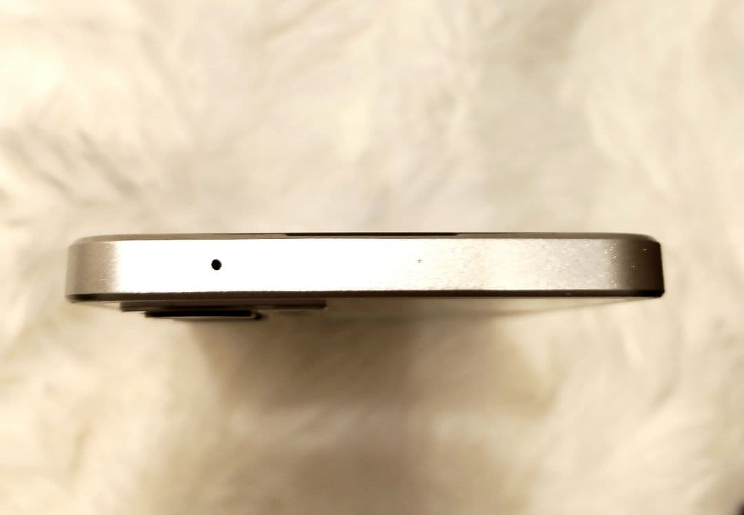 【SIMフリー】OPPO Reno9A ムーンホワイト 新品ガラスフィルム付