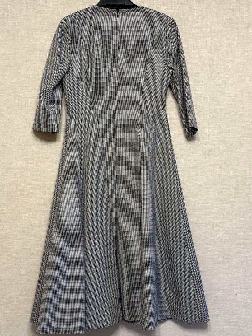 【即日発送】CELFORD ツイストデザインワンピース　36サイズ