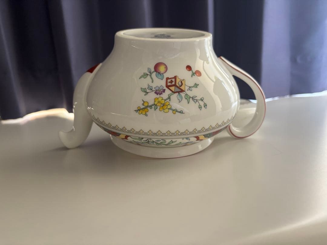 ミントン・アジアンフラワー・ティーポット、廃盤品になります。家庭保管品です。