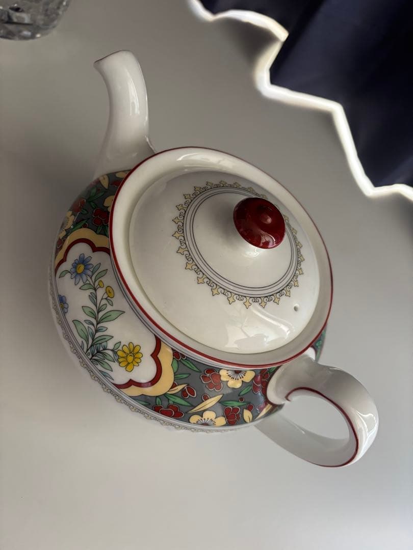 ミントン・アジアンフラワー・ティーポット、廃盤品になります。家庭保管品です。