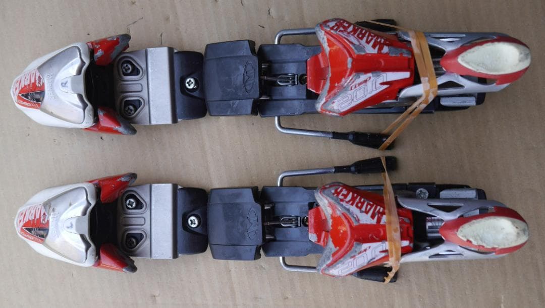 マーカースキービンディング選手用 　　コンプ２０（中古）