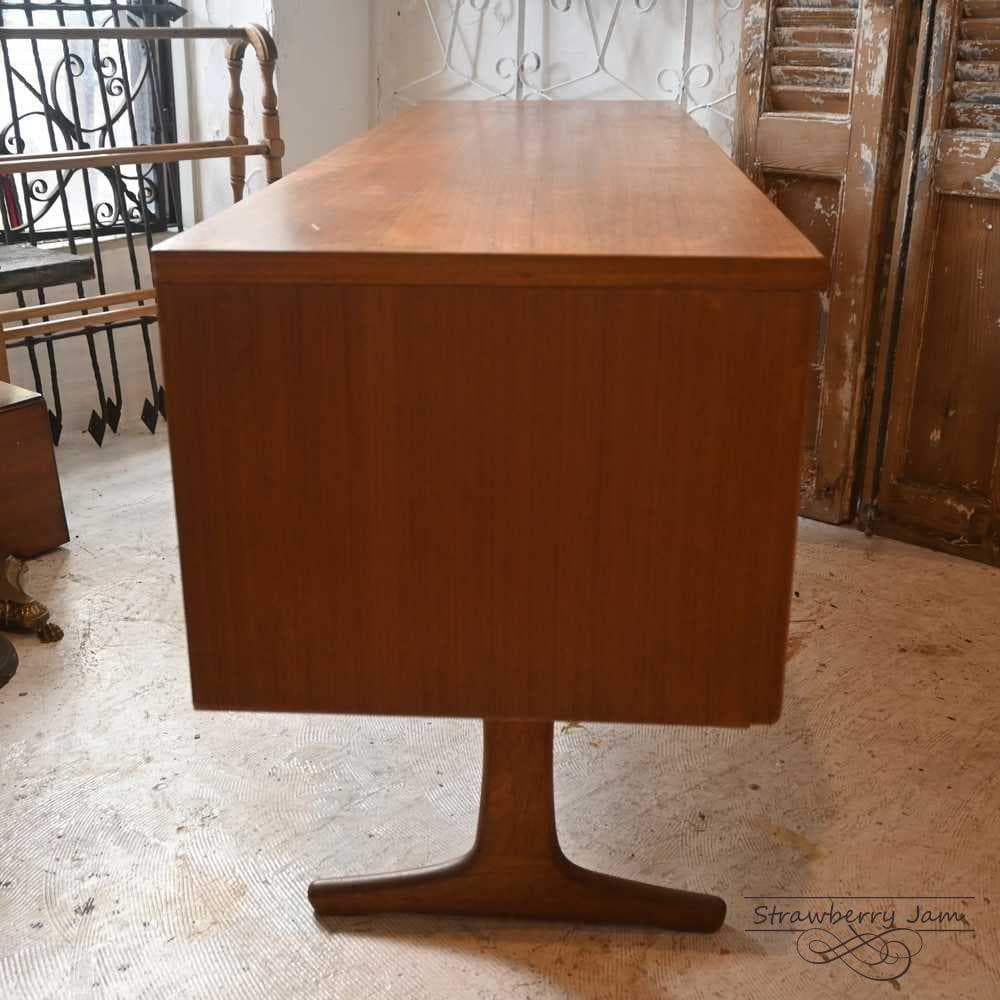 S*E様 L3710-20 ヴィンテージ Austinsuite サイドボード