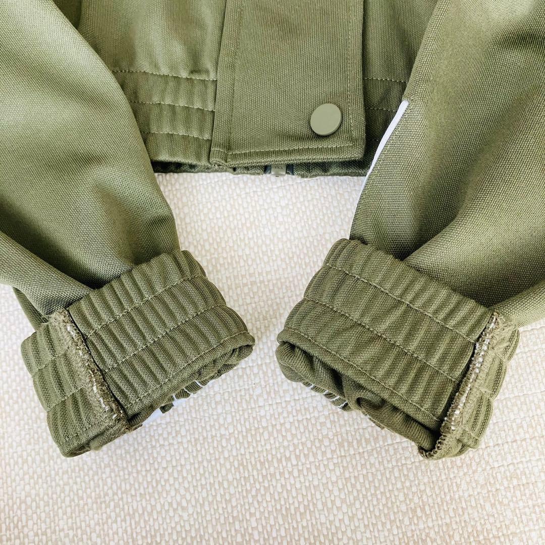 【美品】アディダス パーリィ トラックジャケット ショート丈 くすみグリーン