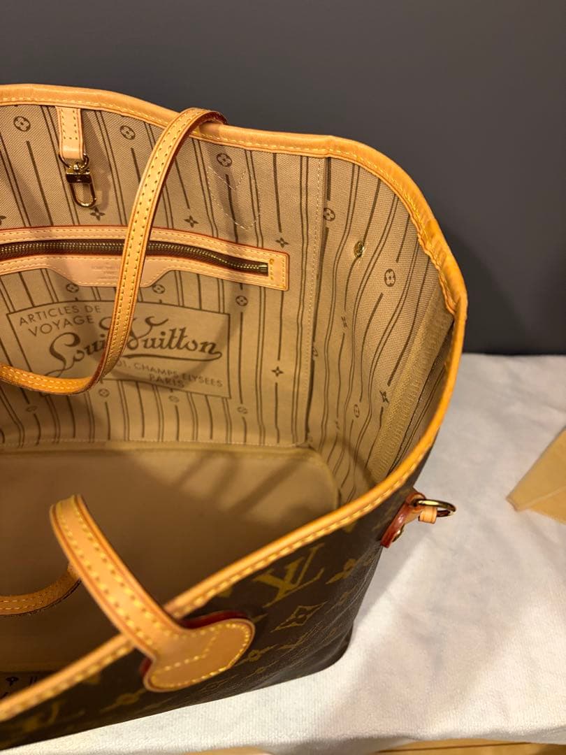 交渉早い者勝ち　美品Louis Vuitton ネヴァーフルMM トートバッグ