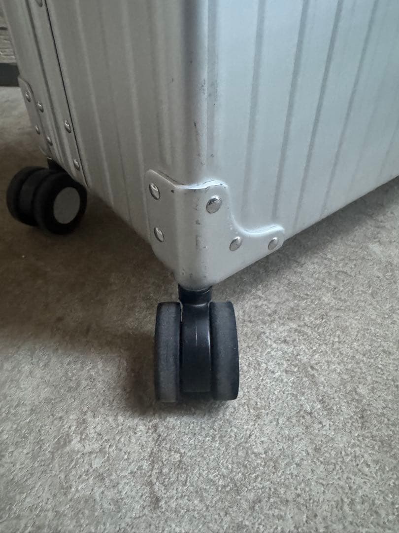 【NEO KEEPR】ネオキーパー・スーツケース・アルミ・30L