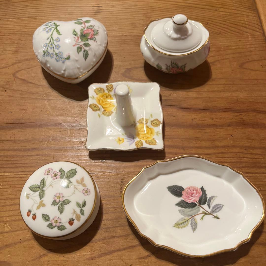 ウエッジウッド　陶器　小物入れ