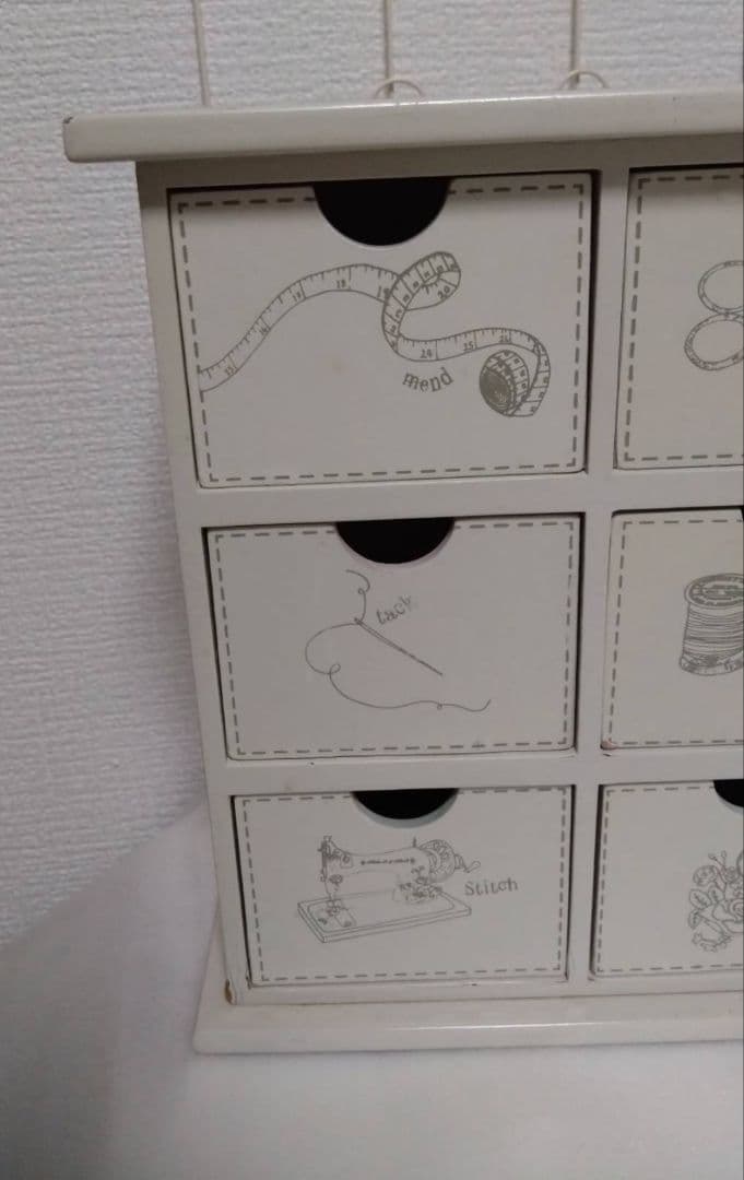 アンティーク　ソーイングボックス棚