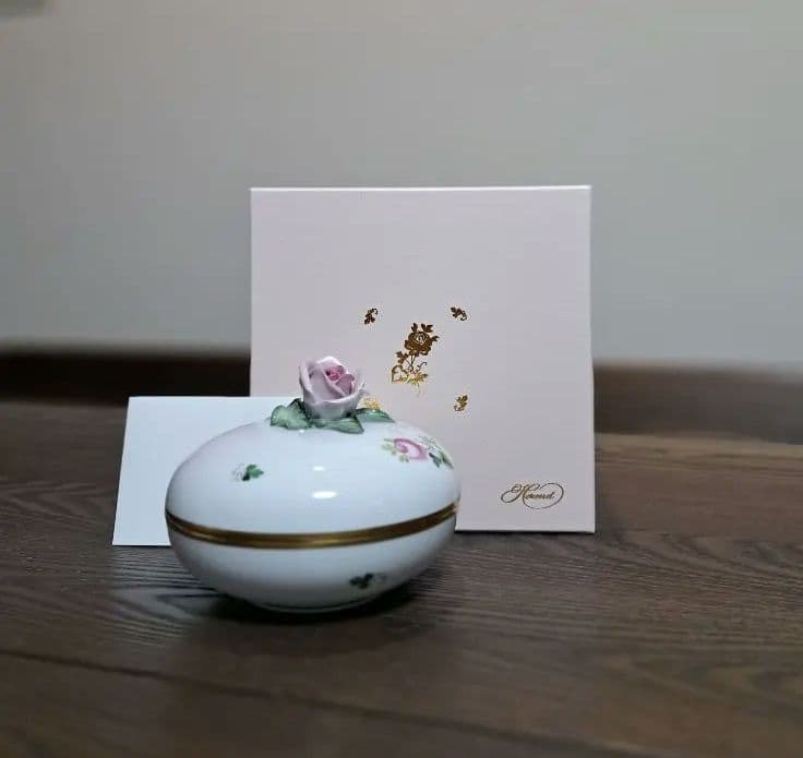 新品ヘレンド150周年記念　Vieille Rose D'Habsbourg希少