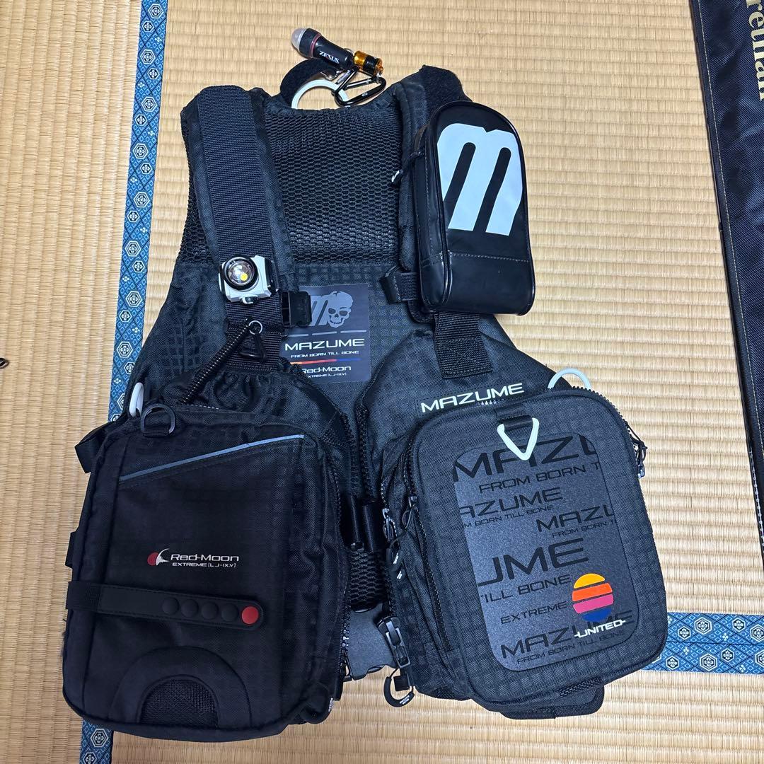 MAZUME レッドムーンライフジャケットIX